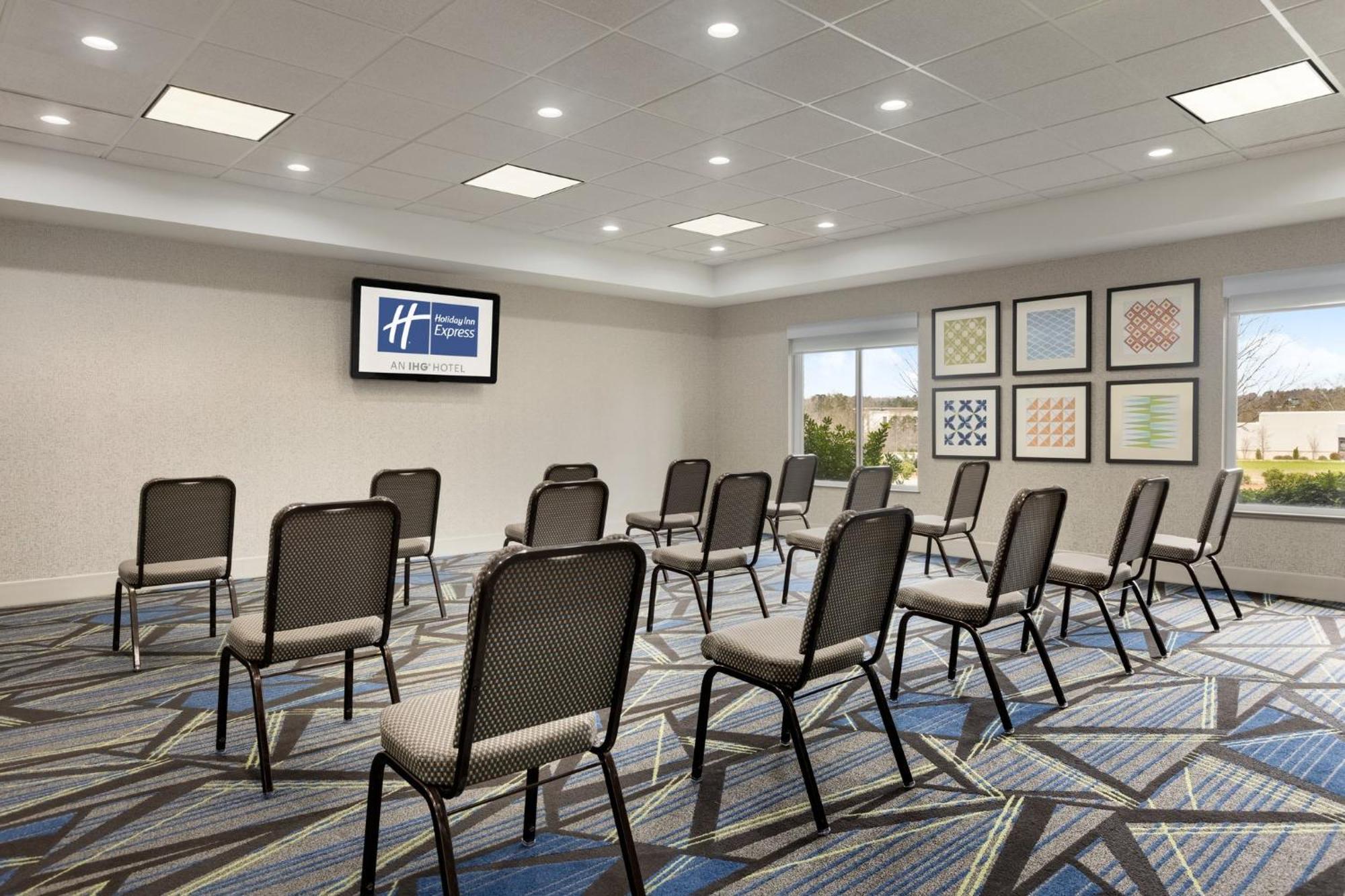 Holiday Inn Express Hotel & Suites Opelika Auburn By Ihg Eksteriør billede