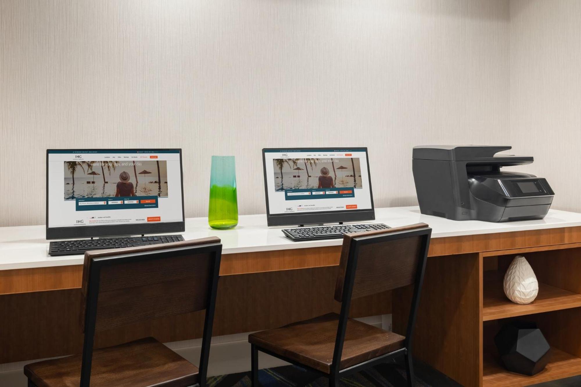 Holiday Inn Express Hotel & Suites Opelika Auburn By Ihg Eksteriør billede