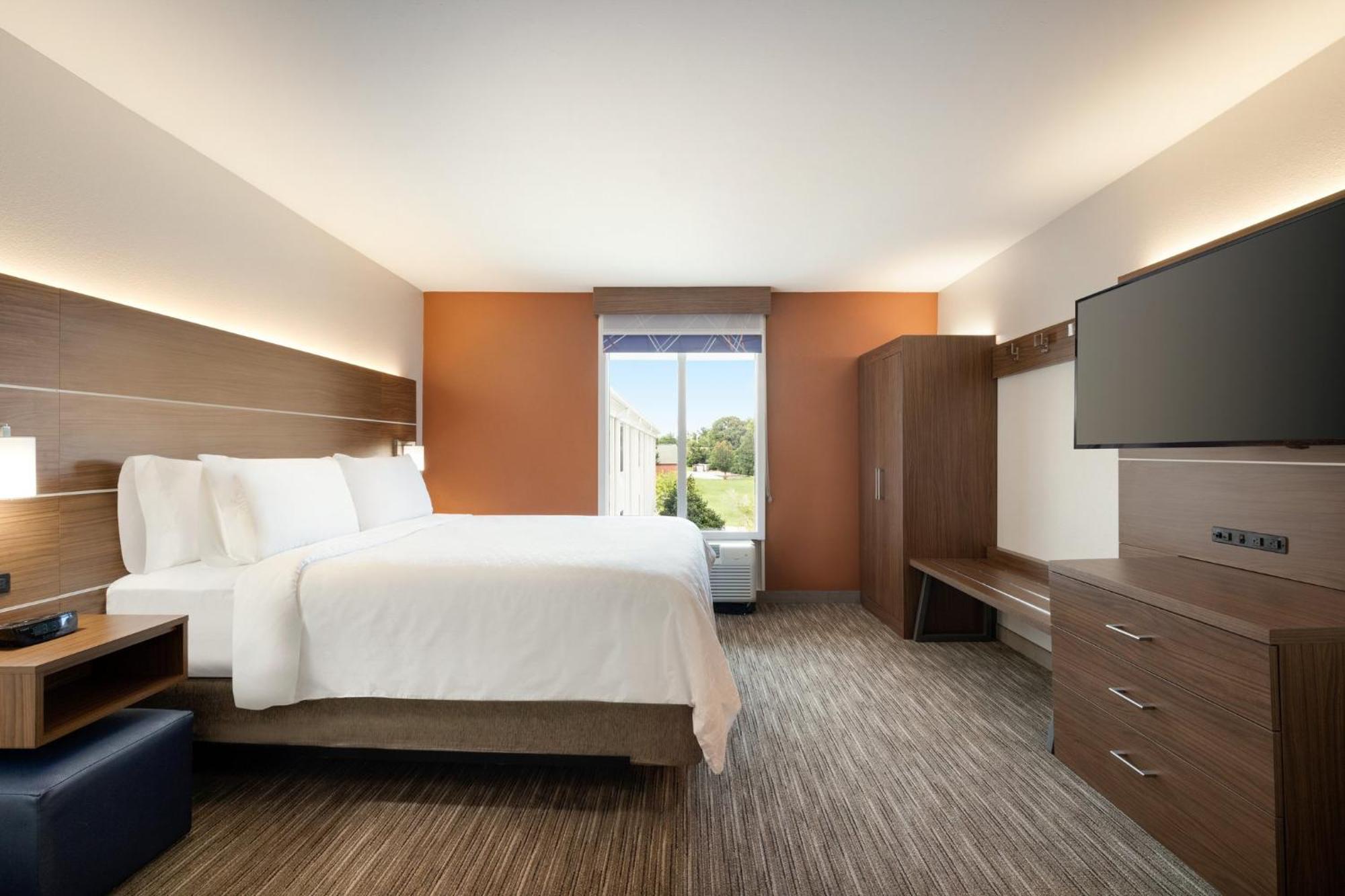 Holiday Inn Express Hotel & Suites Opelika Auburn By Ihg Eksteriør billede